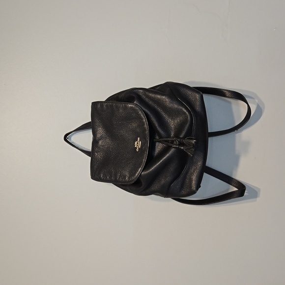 Coach Leather Women Backpack Fashion - Picture 1 of 15